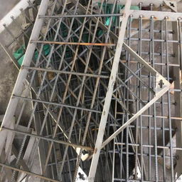 堅固守護，細節盡顯 耀恒定制不銹鋼復合井蓋與一體保溫板的卓越品質